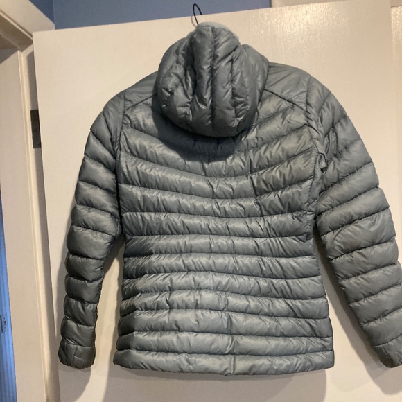 Arc'teryx Hooded Down Jacket / S - Picture 2 of 6